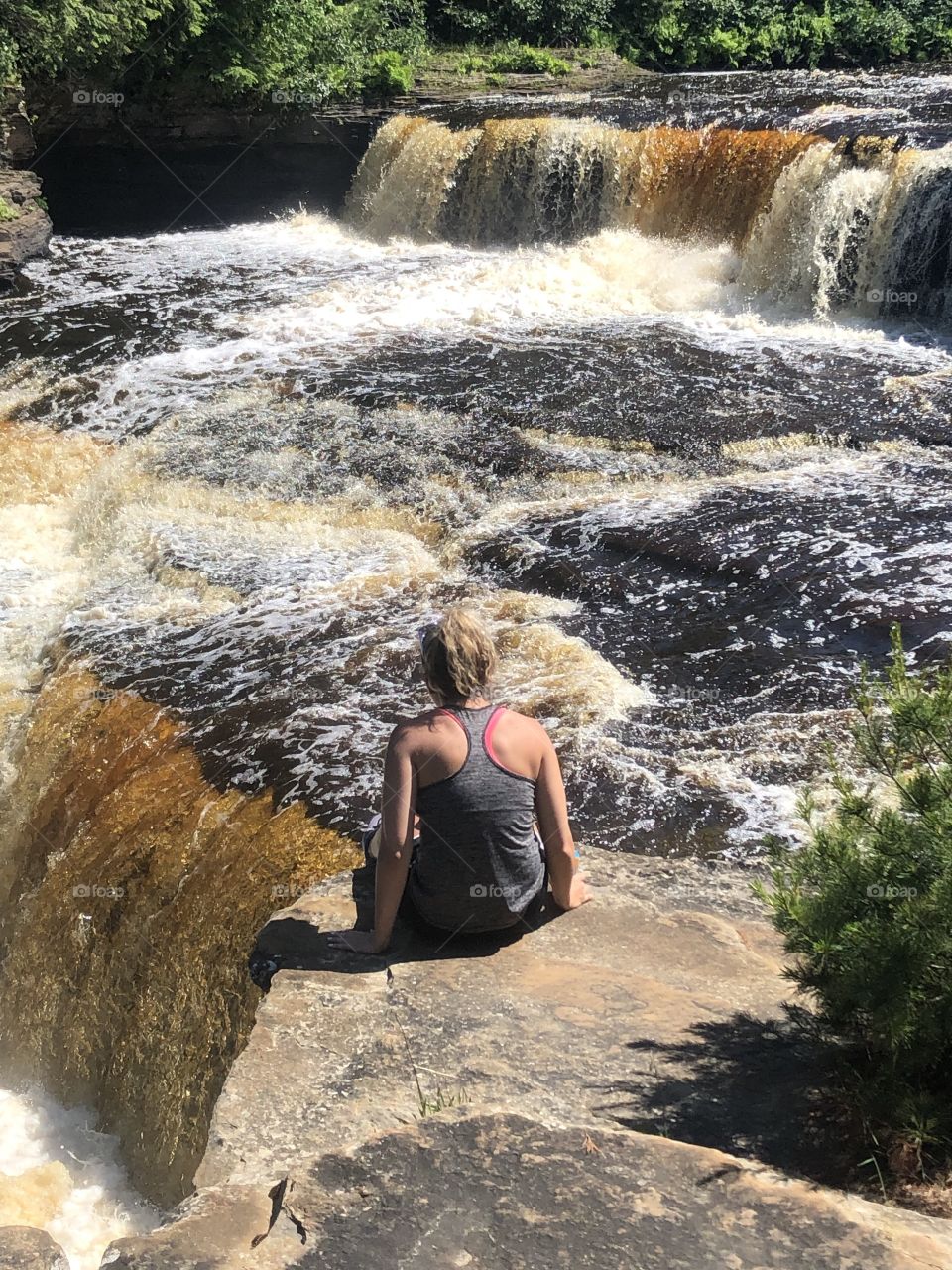 Tahquamenon falls