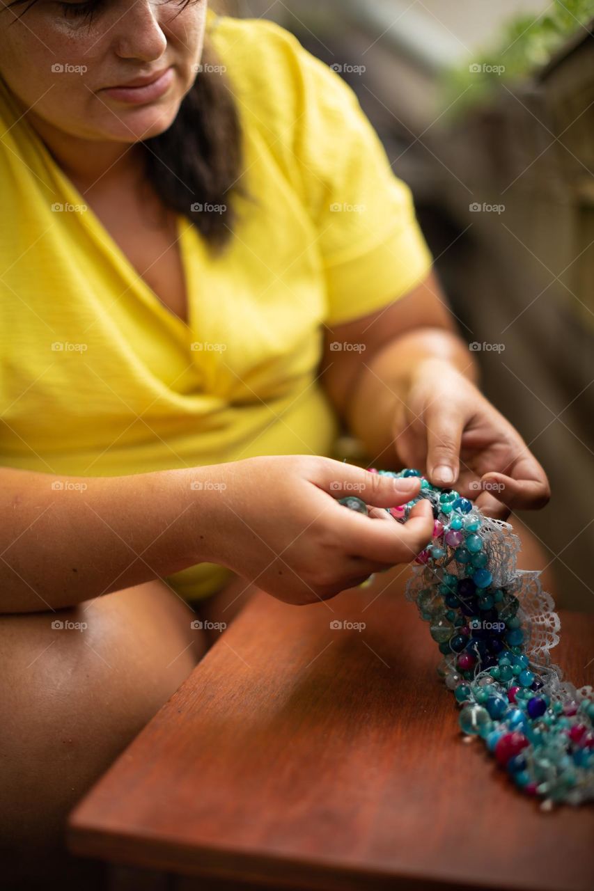 collar making