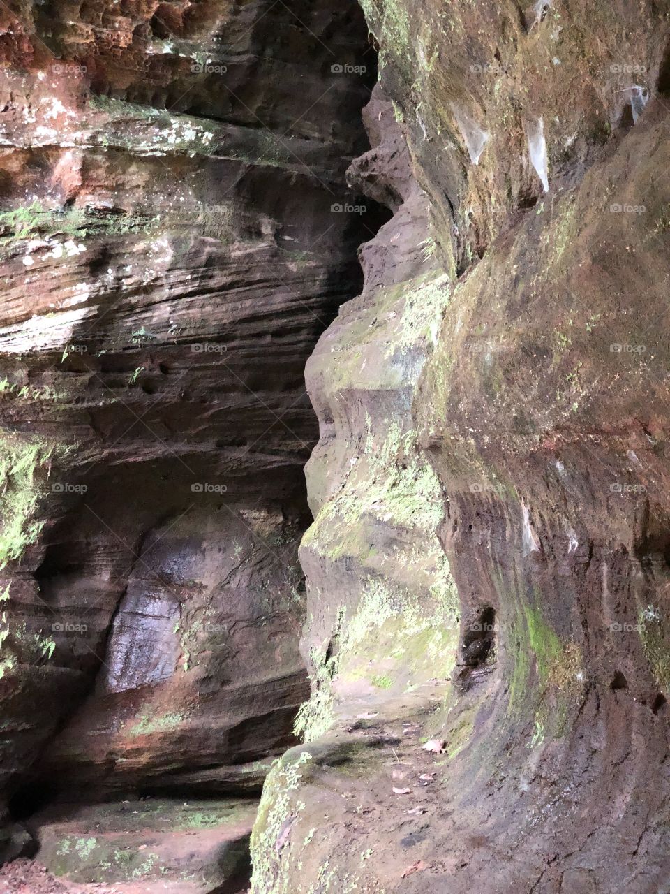 Sand stone Rock House Hocking Hills State Park