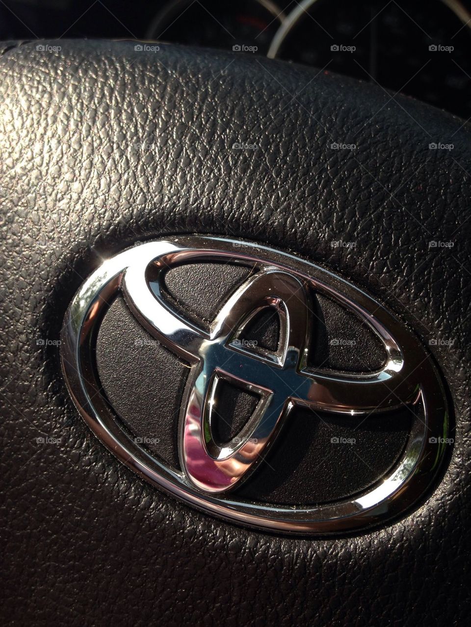 Toyota symbol