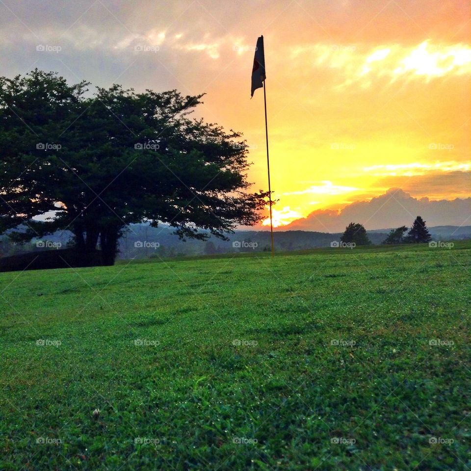 Sunset golf