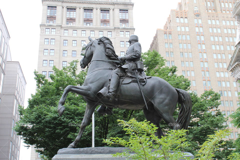 Statue in downtown Philadelphia