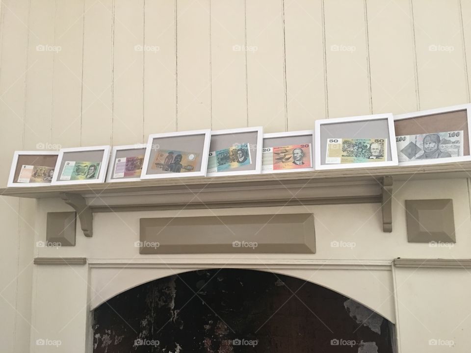 Old Australian Dollar Notes (c)