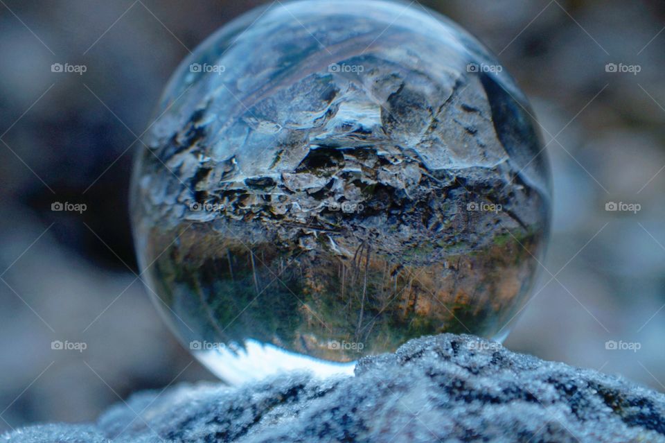Lensball