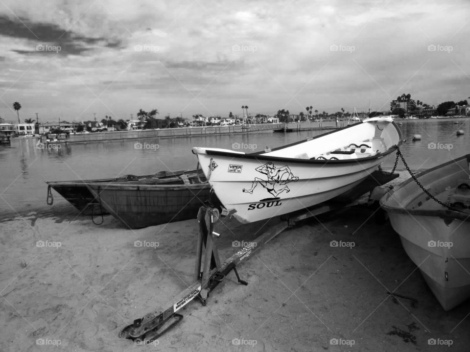 Standing ready. Row boats 