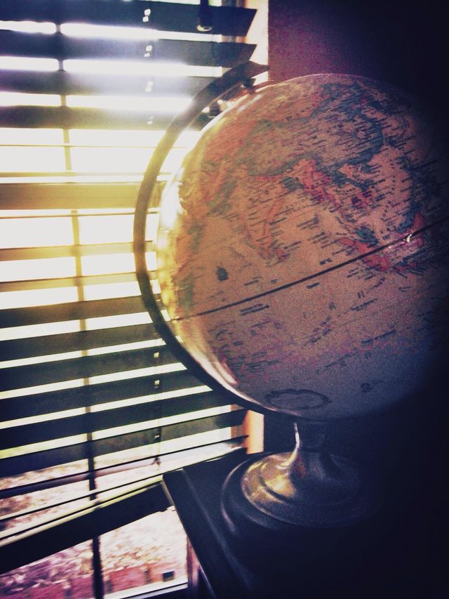 Globe