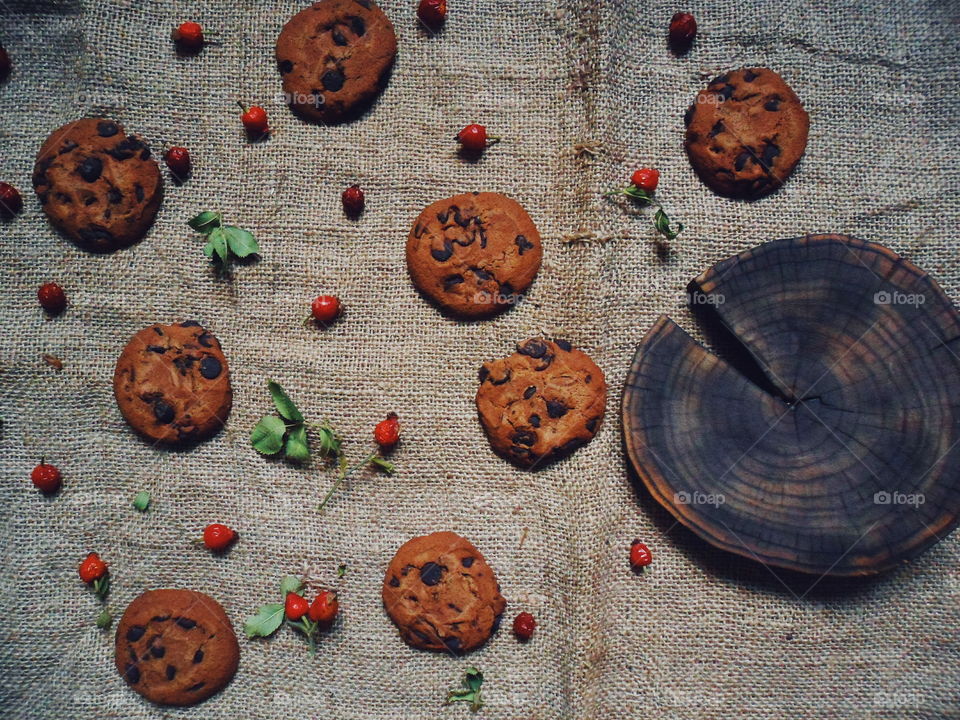 oatmeal cookies with chunks of chocolate and rose hips, dessert