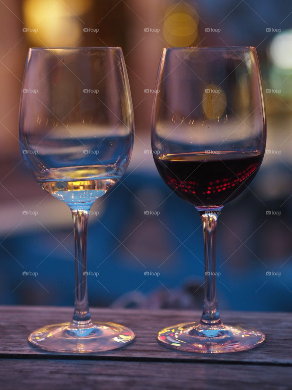 Shallow depth of field wine glasses