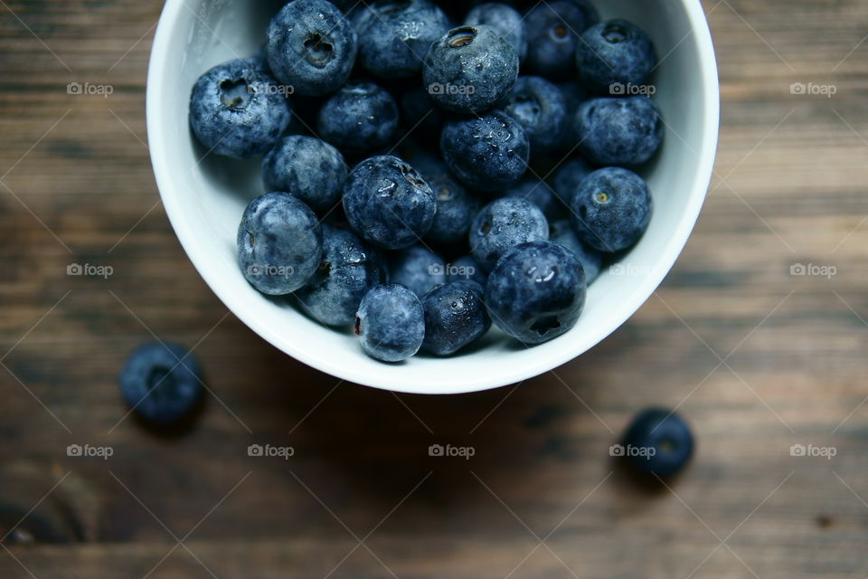 bowl full of blueberry