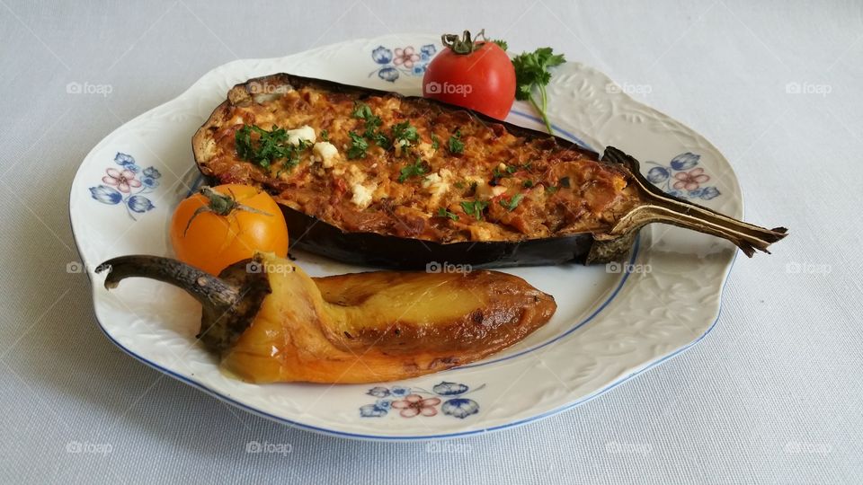 Stuffed eggplants