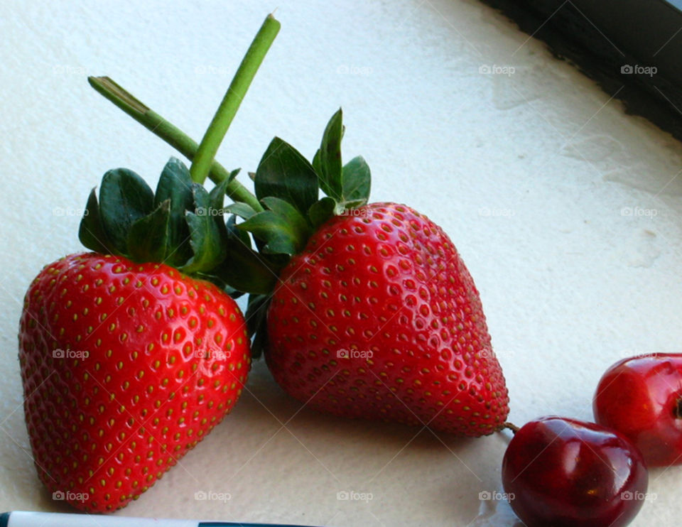 Close-up of berry fruits