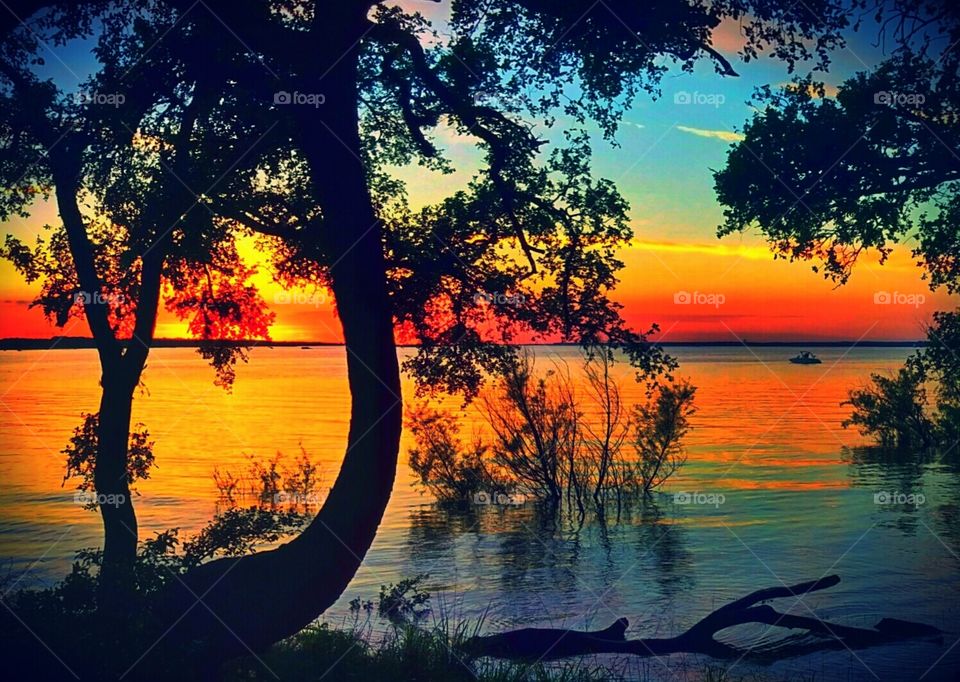 sunset lake. lake grapevine