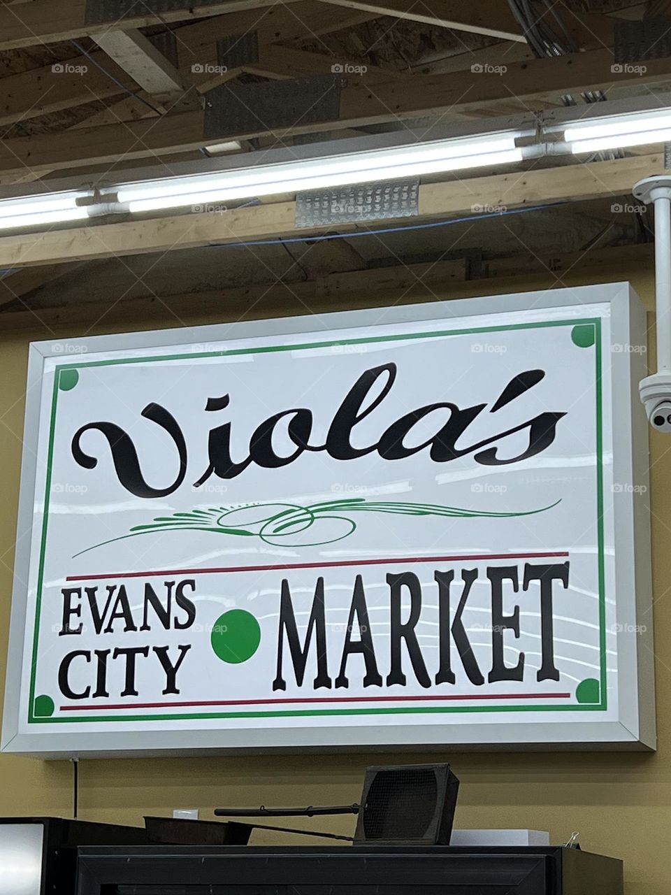 Viola’s Market 