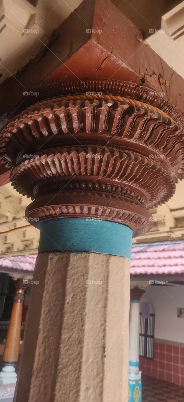 Pillar