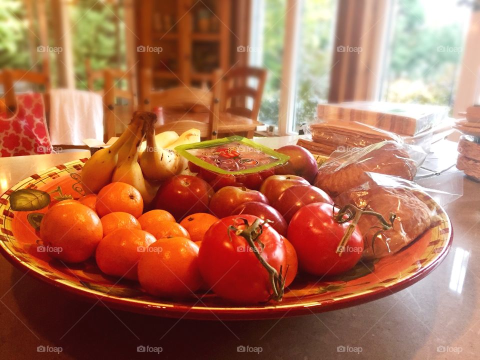 Bowl of vegetables and fruits 