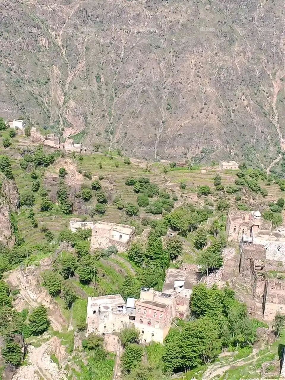 Glory be to God, the magnificent and picturesque view and the natural green trees are a view that is nothing more wonderful than it