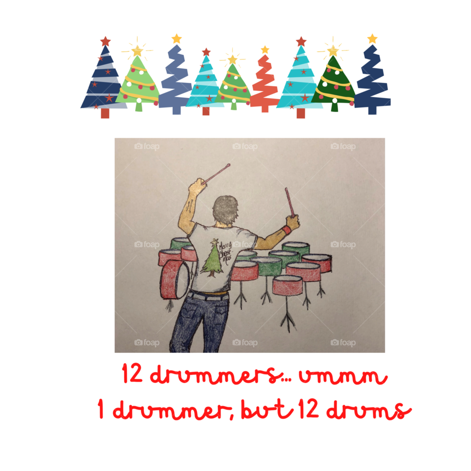1 Drummer, 12 Drums