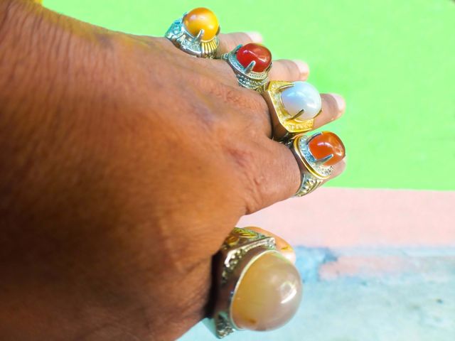 Agate rings