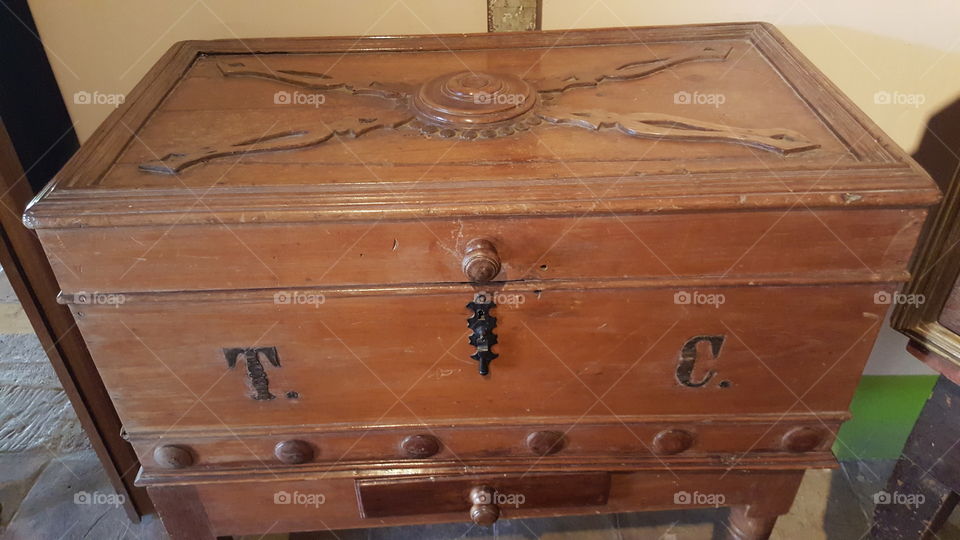 Baúl antiguo de la curia de Comayagua, Museo Antropología, Comayagua, Hondura