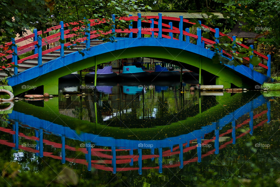 Colored bridge