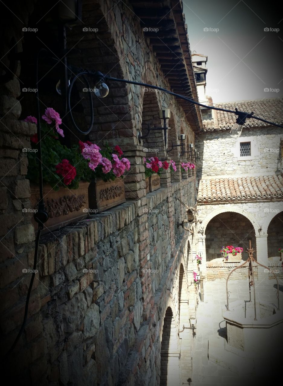 Castello di Amarosa courtyard