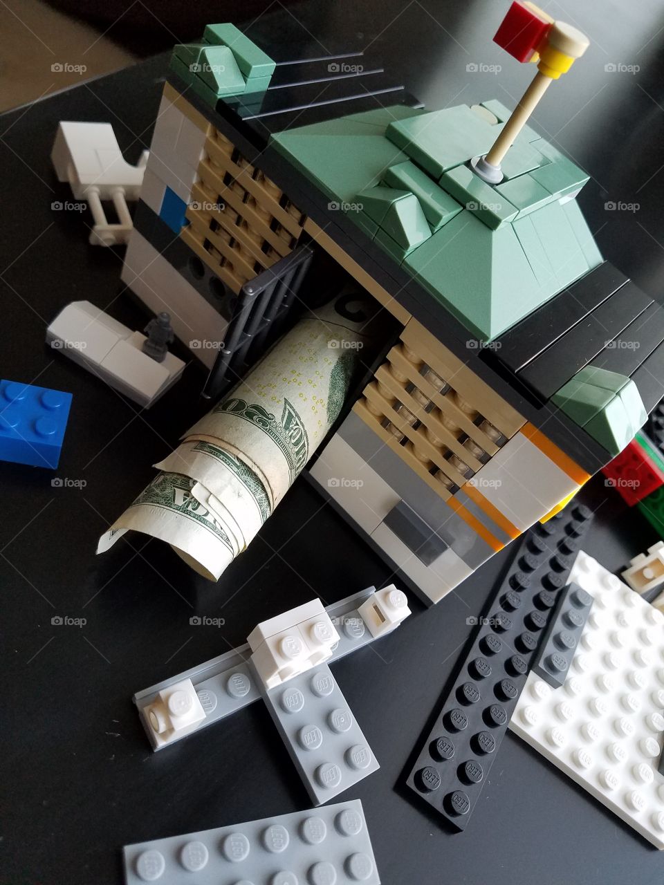 bank Lego's