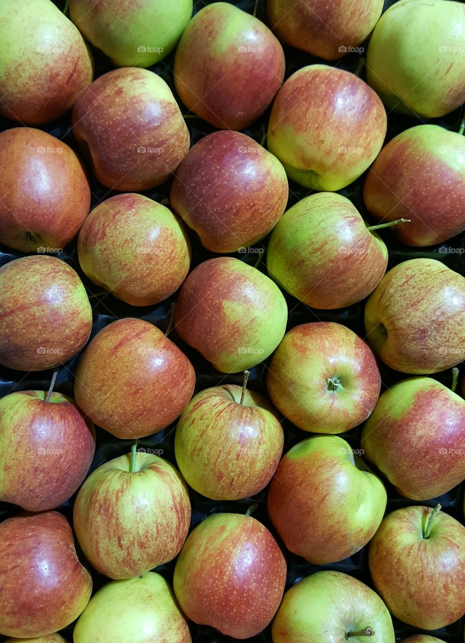 Jonagold apples