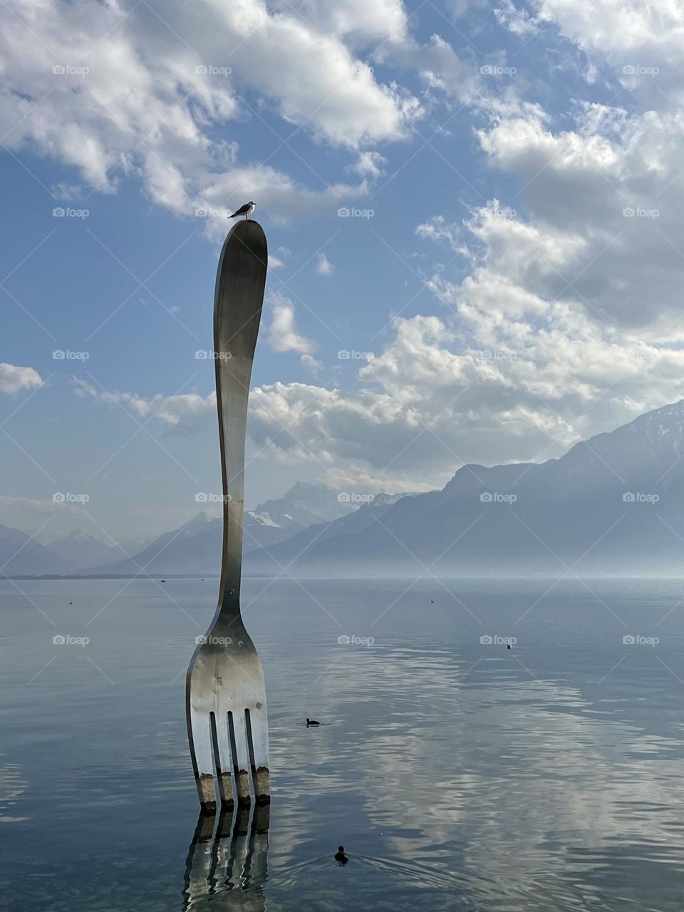 Giant fork