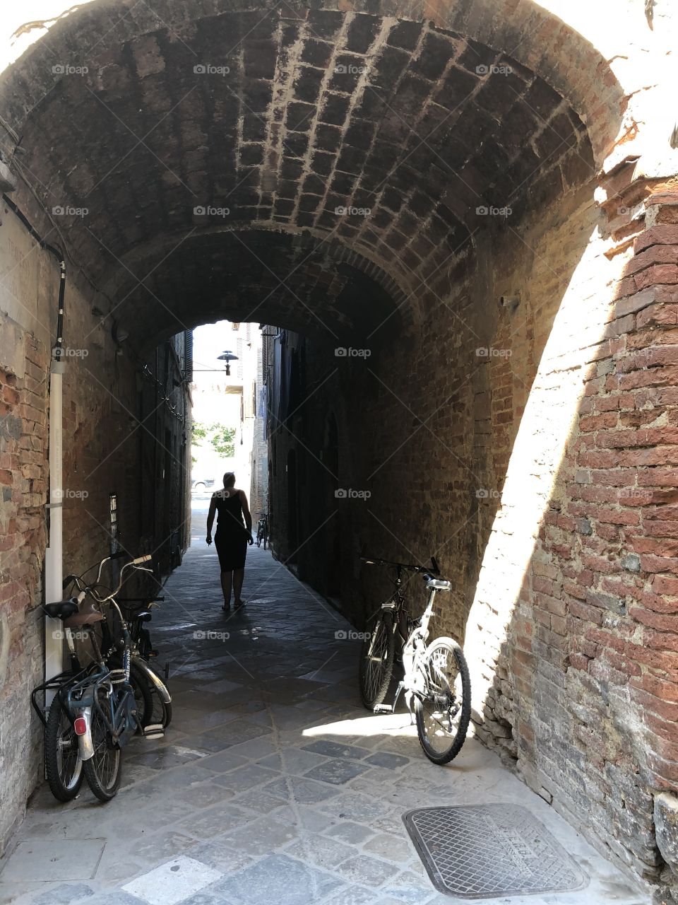 Bikes and silhouettes 