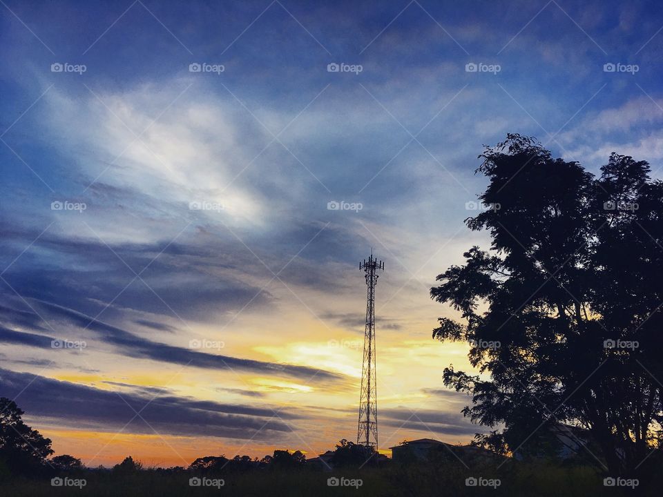 ‪#Amanhecer de #domingo!‬
‪Que seja um ótimo dia a todos nós. ‬
‪🌅‬
‪#morning‬
‪#fotografia‬
‪#mobgrafia‬
‪#paisagem‬