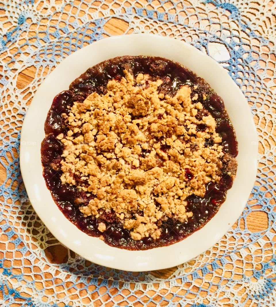 Homemade Blueberry Crumble 