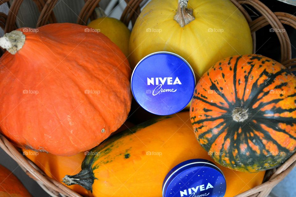 nivea fall