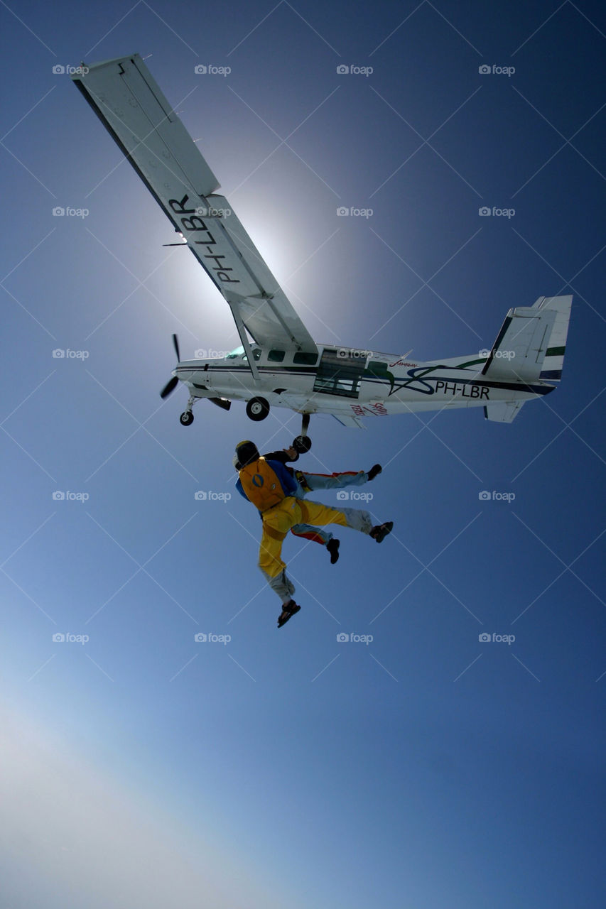 exit plane skydive headdown by seeker