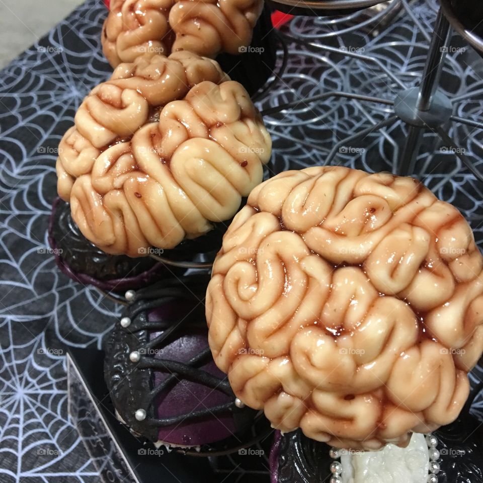 Cupcake brains 