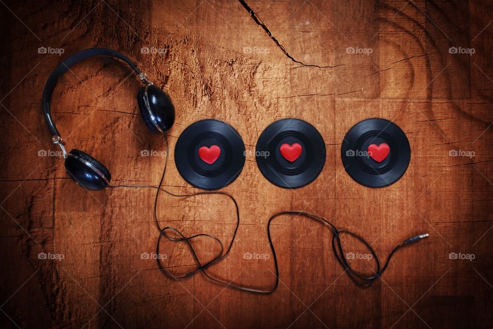 Headphones with vinyl records and love hearts 