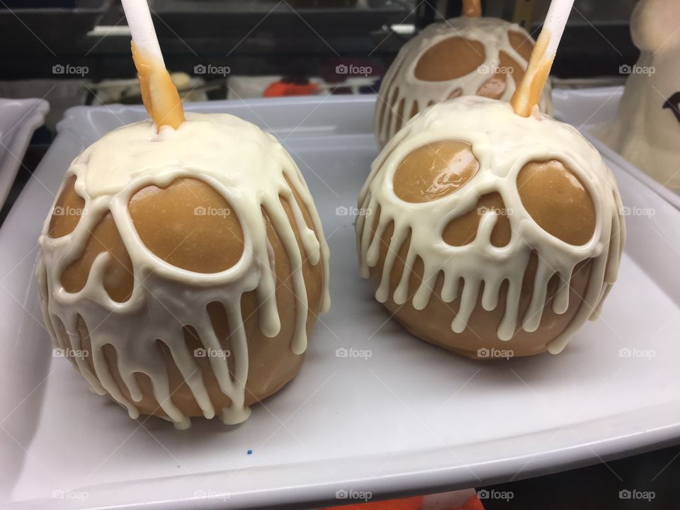 Candy apples
