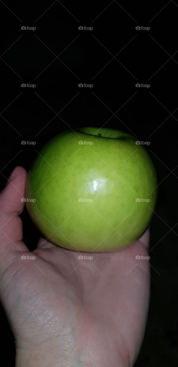 Green apple