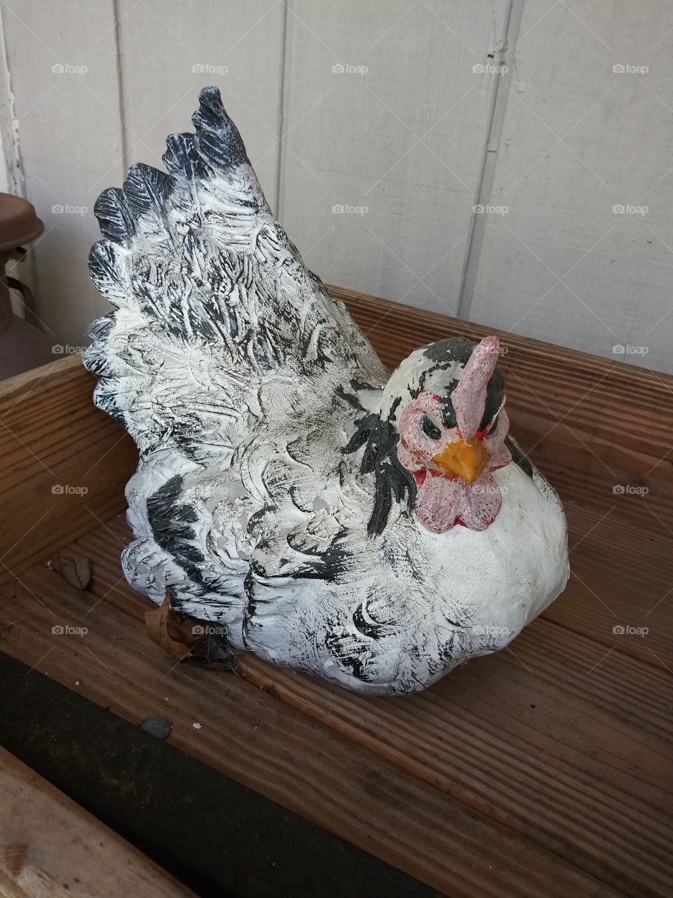 Chicken sculpture