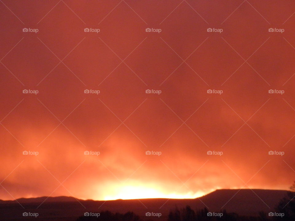 Wildfire lighting up the sky over Central Mountains, Rockland, ID, USA #4