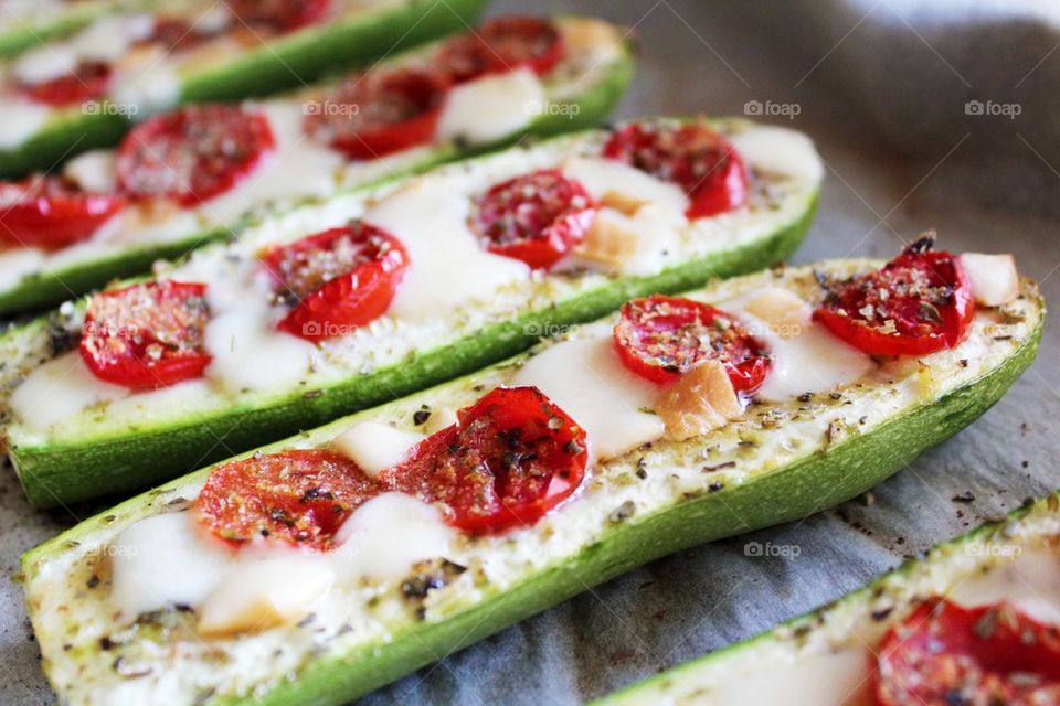 Tomato parmesan zucchini