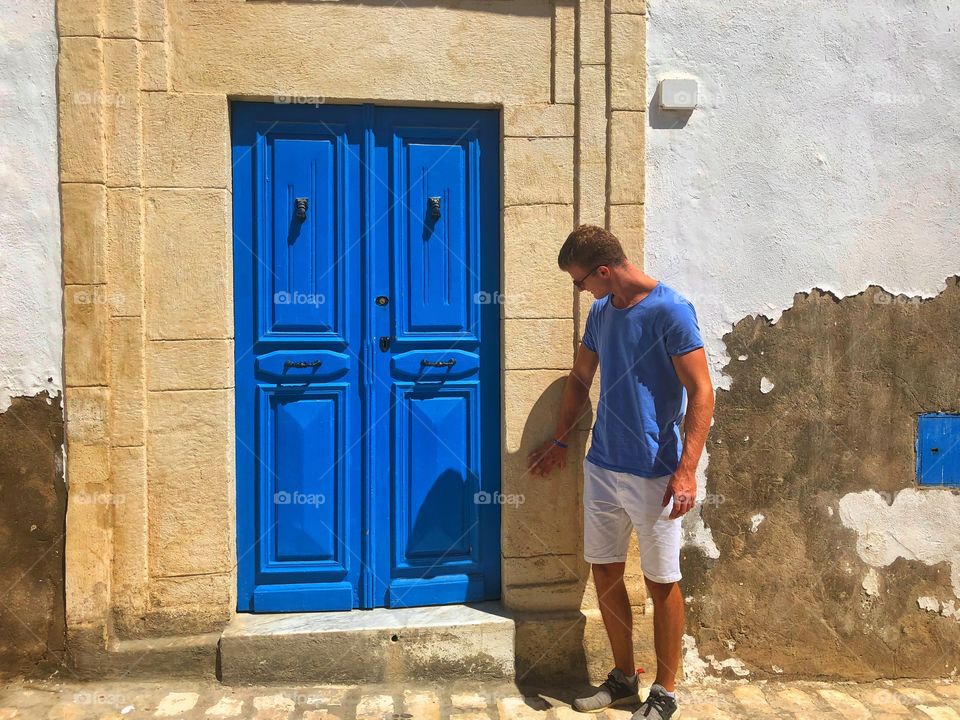Blau, Sousse, Tür