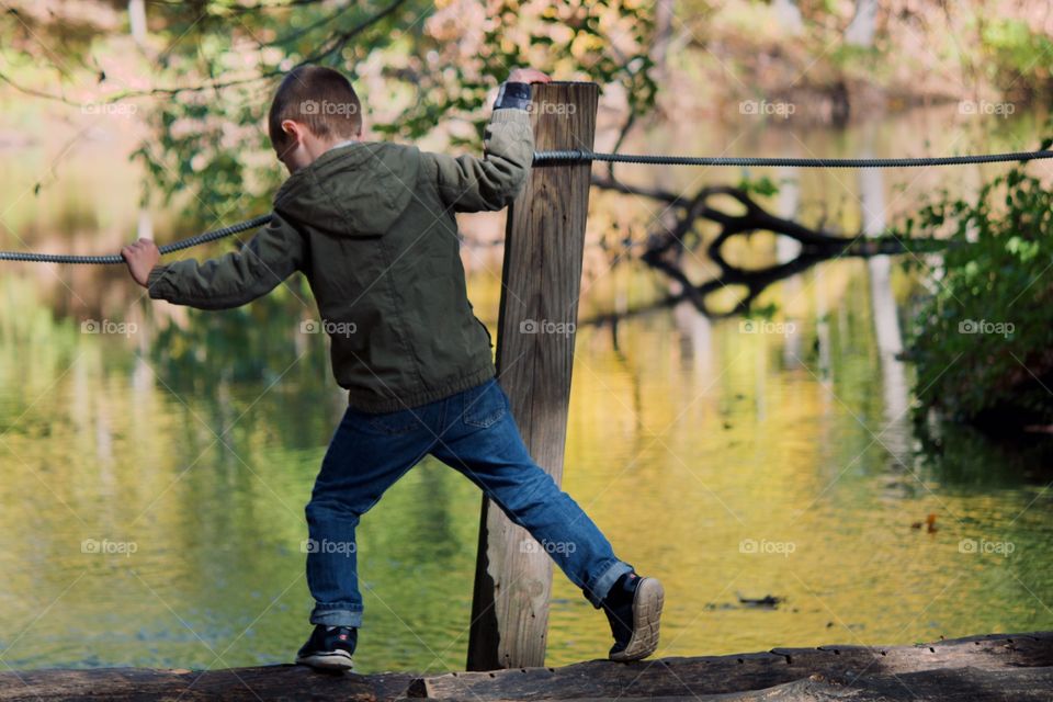 Balancing act on the bridge 