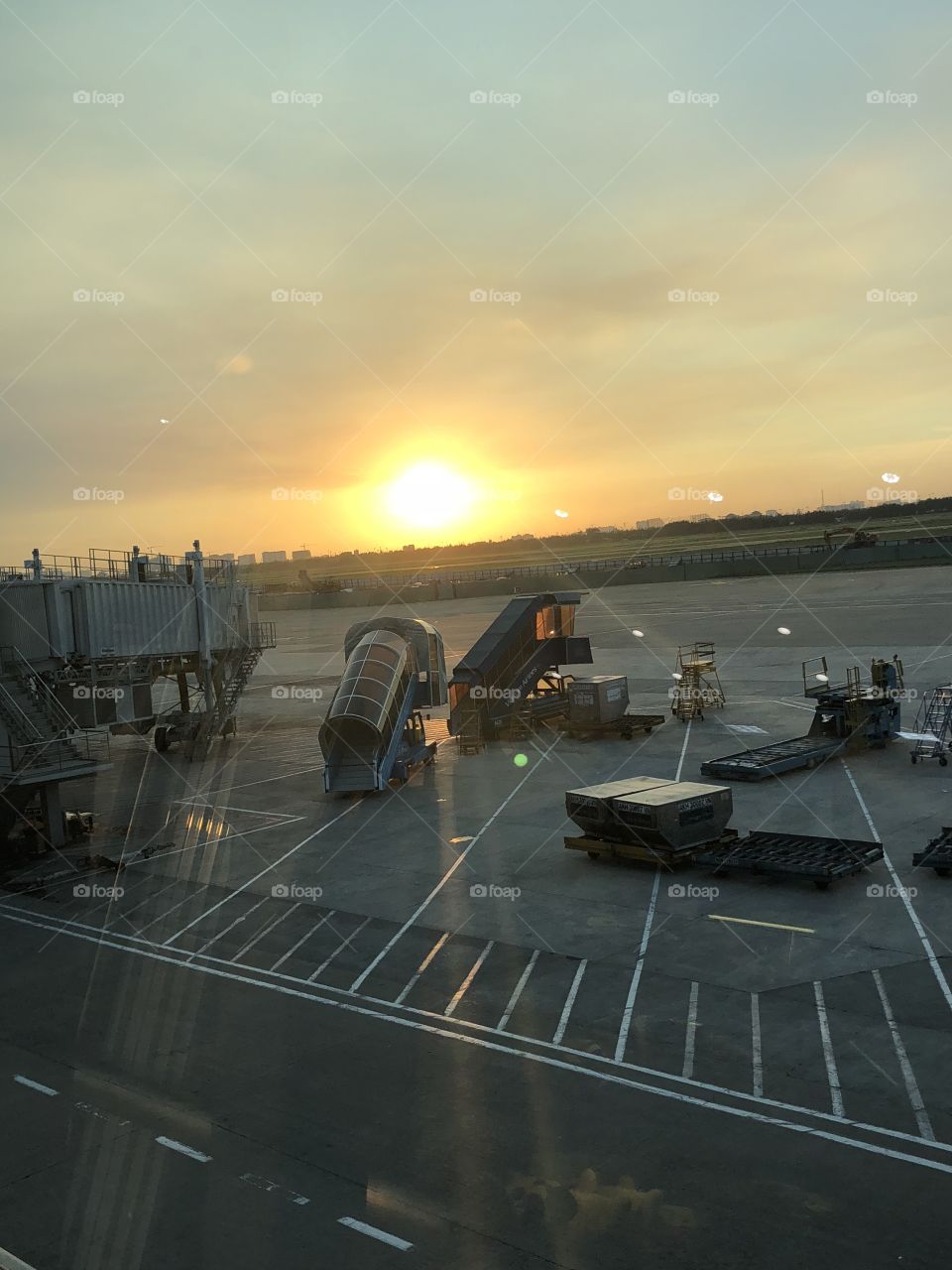 Sunset at Tan Son Nhat International Airport