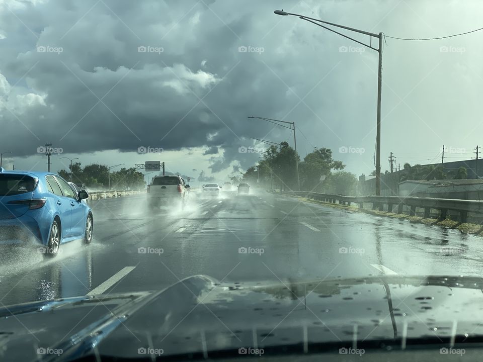 Sunny and rain while driving 
