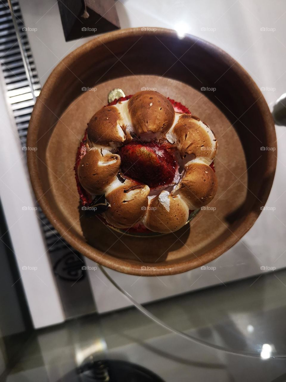 A type of cake served with black coffee