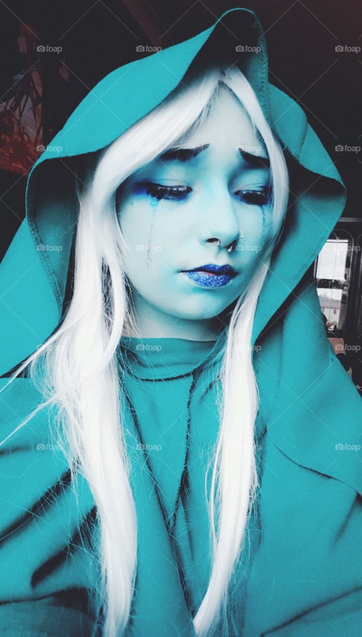 cosplay shot of Blue Diamond.