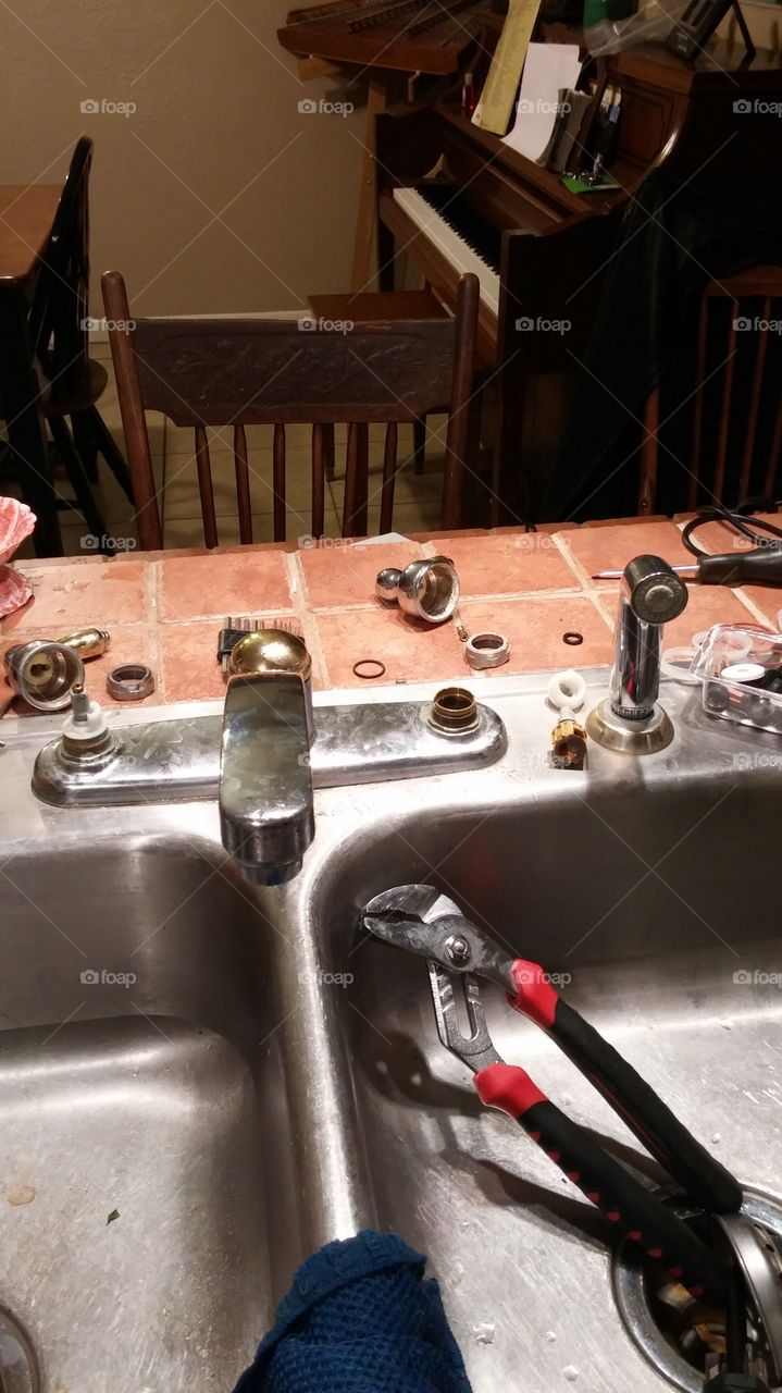 kitchen sink repair