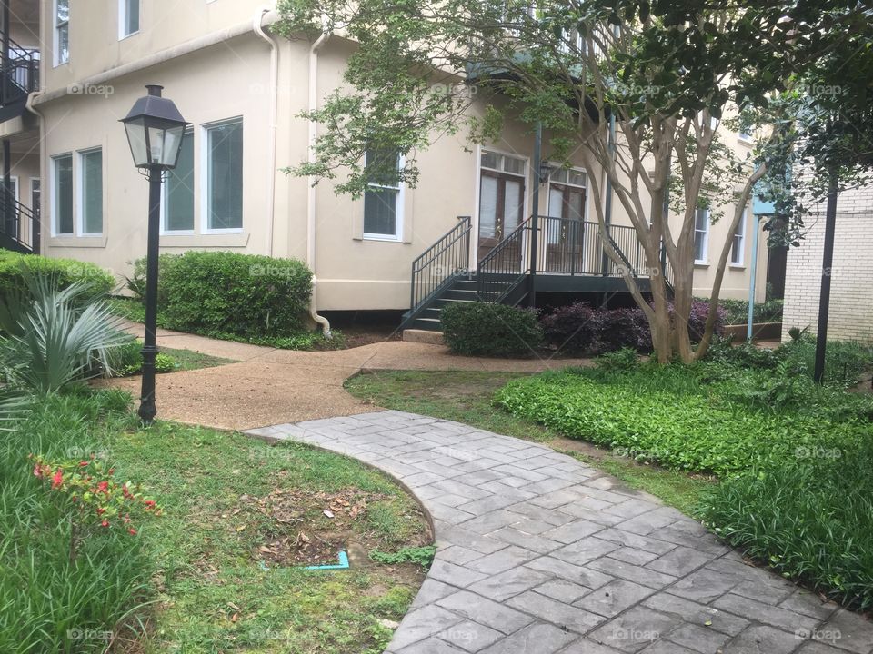 the quarter (replica)