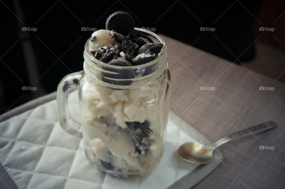 Oreo cookie almond ice cream in mason jar