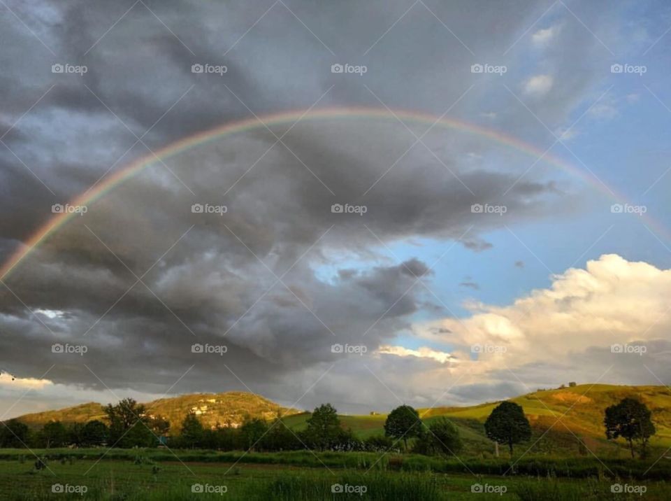 huge rainbow